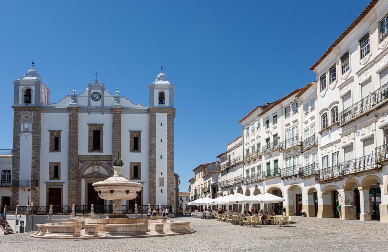 Casa Das Arcadas, Garage Free - Praca De Giraldo Évora Zewnętrze zdjęcie