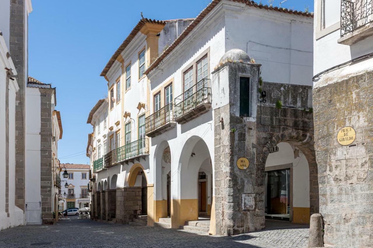 Casa Das Arcadas, Garage Free - Praca De Giraldo Évora Zewnętrze zdjęcie